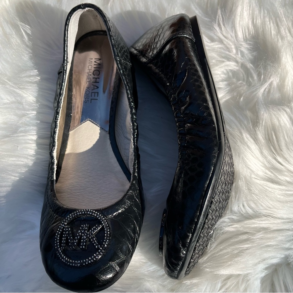 MICHAEL Michael Kors Fulton Black Quilted Leather Ballet Flats - Picture 4 of 11
